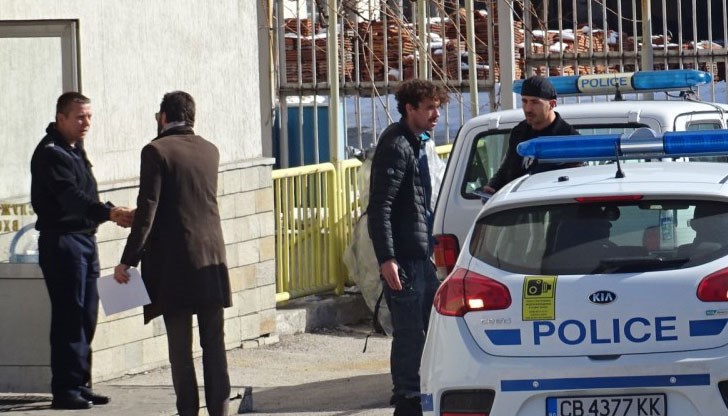 Актьорът бе хванат да шофира пиян и под въздействието на наркотици в Банско на 8 февруари тази година Актьорът бе хванат да шофира пиян и под въздействието на наркотици в Банско на 8 февруари тази година