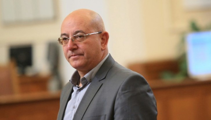 Емил Димитров: Искам да бъде въведена квота първо 50% български боклуци да се горят, а след това да се приемат чужди