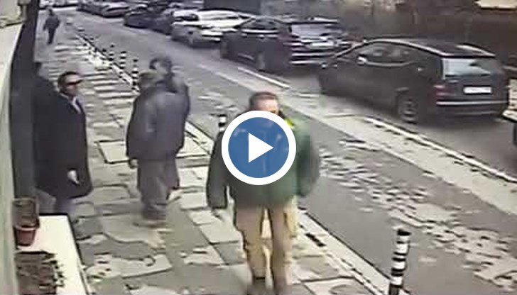 Антики в кашони