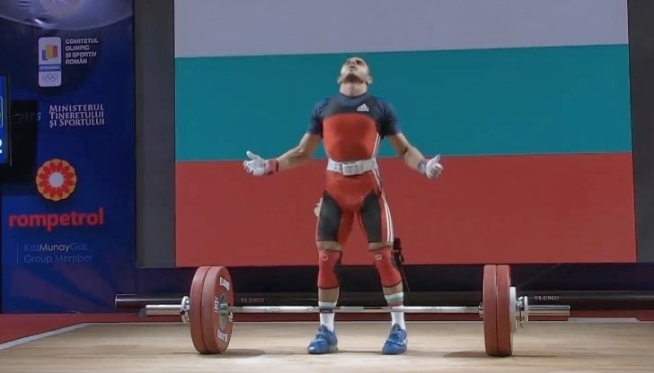 Русенският щангист се нареди на второ място в двубоя на силния предолимпийски турнир по вдигане на тежести