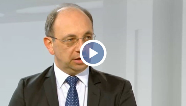 Какво ще се случи с еврото, борда и българските банки - говори Николай Василев