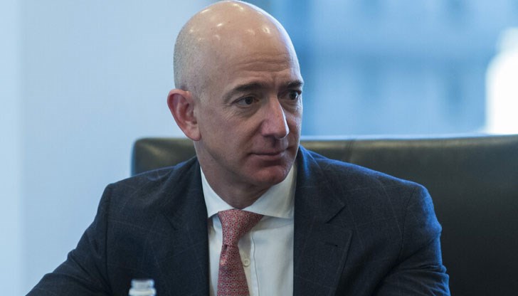 Богаташите обедняха заради страховете на фондовата борса, че коронавирусът ще удари световната икономика Богаташите обедняха заради страховете на фондовата борса, че коронавирусът ще удари световната икономика