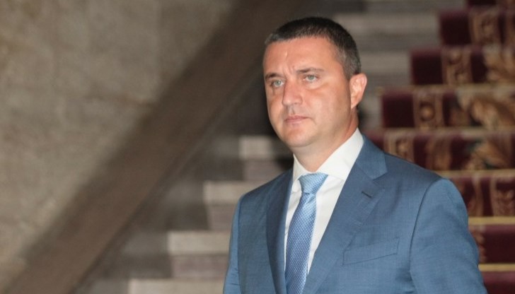 Министърът на финансите е пратил началника на кабинета си Георги Йорданов да оглави ДКХ - до намирането на титуляр