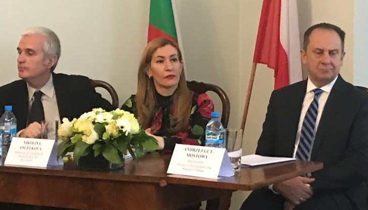 Министър Ангелкова очерта значението на туризма като един от приоритетните отрасли за българската икономика