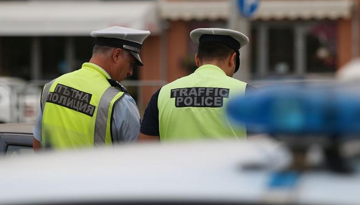 Нелегалният превоз на пътници да бъде криминализиран, предлагат депутати