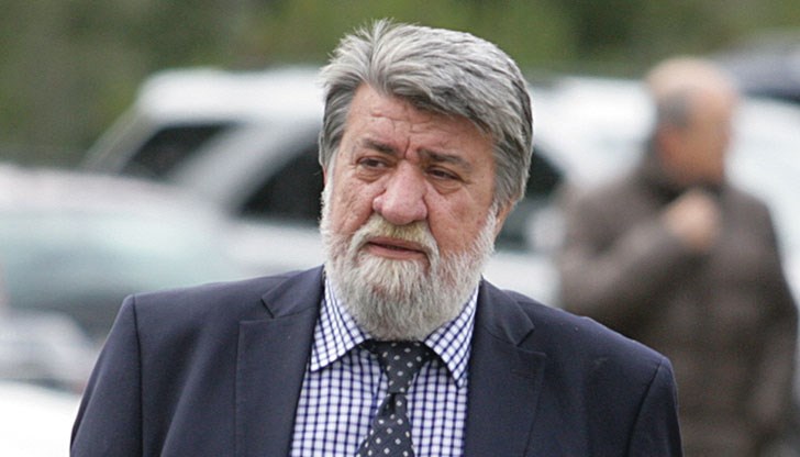 Само час преди това министърът на културата Боил Банов каза точно обратното