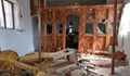 Мигранти оскверниха православен храм в Гърция