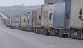 Прибират първия конвой с български тирове, блокирани на италианско-словенската граница