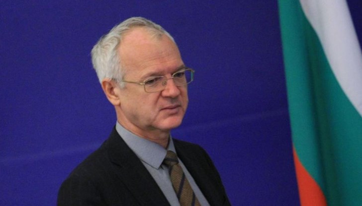 Българските власти и компании не трябва да предприемат прекалено агресивни мерки срещу вече официално регистрирания в страната коронавирус Covid-19, тъй като ще се постигне ефектът на бумеранга Българските власти и компании не трябва да предприемат прекалено агресивни мерки срещу вече официално регистрирания в страната коронавирус Covid-19, тъй като ще се постигне ефектът на бумеранга