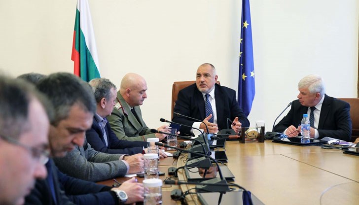 Този вирус засяга по-възрастните хора, не е проблем за децата, заяви премиерът Този вирус засяга по-възрастните хора, не е проблем за децата, заяви премиерът