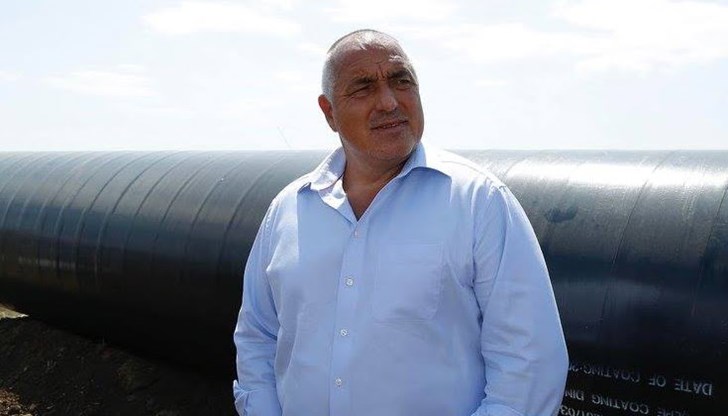 Накратко - преди плащахме 135 процента по-високи цени за руския газ, сега ще плащаме САМО 40 процента повече отколкото можем да си купим природен газ на холандската борса Накратко - преди плащахме 135 процента по-високи цени за руския газ, сега ще плащаме САМО 40 процента повече отколкото можем да си купим природен газ на холандската борса