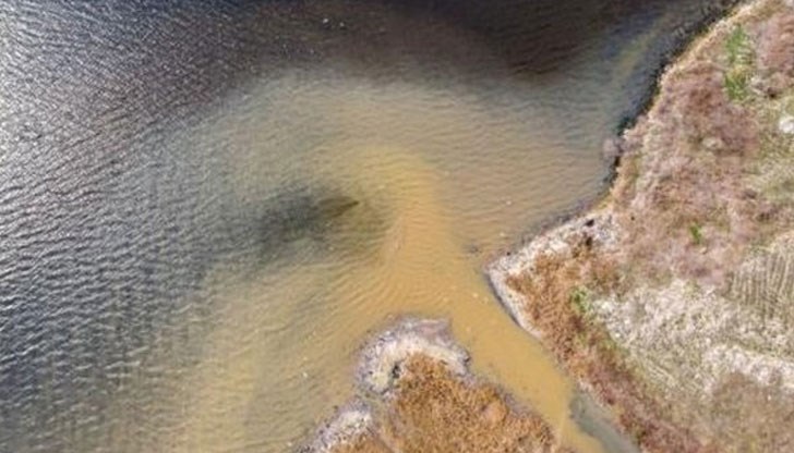 Публикувано във факти.бг: Видимият поток от непречистени отпадни води е от поне 200 литра в секунда Публикувано във факти.бг: Видимият поток от непречистени отпадни води е от поне 200 литра в секунда