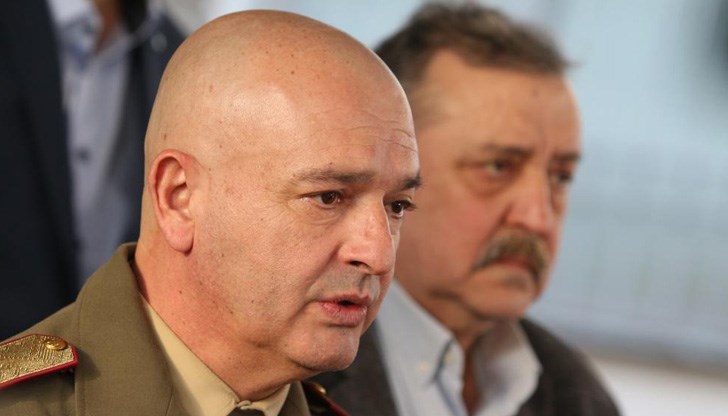 Най-възрастният е на 80 г. Най-възрастният е на 80 г.