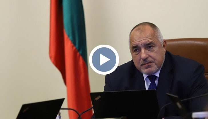 Трябва да започне масово производство на аспиратори, защото те ще са най-необходими през следващите седмици и месеци, заяви премиерът