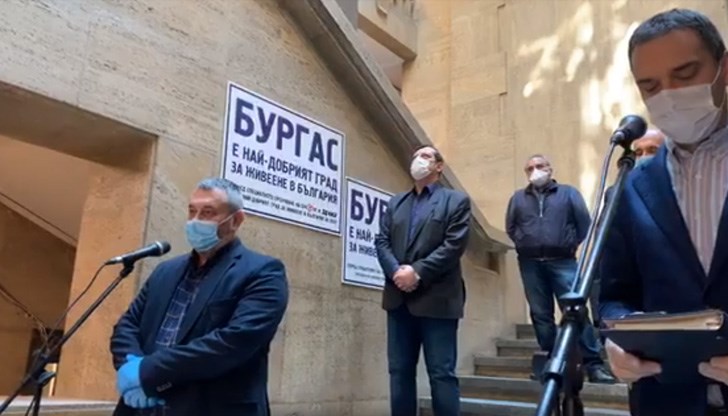 Състоянието му е добро Състоянието му е добро