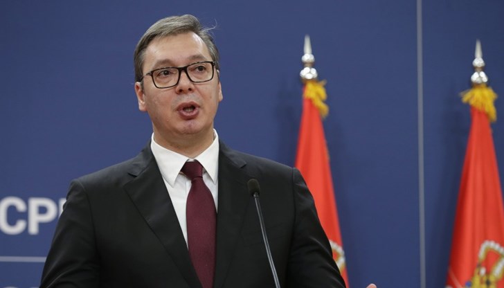 Забраната за излизане навън между 20:00 часа и 5:00 сутринта влиза в сила още днес и е валидна за всички Забраната за излизане навън между 20:00 часа и 5:00 сутринта влиза в сила още днес и е валидна за всички