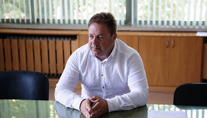 Очаквам по Великден да започнат да пристигат хора с дихателна недостатъчност Очаквам по Великден да започнат да пристигат хора с дихателна недостатъчност