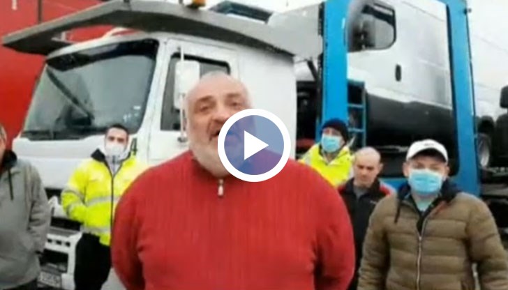 Нямаме баня, нямаме тоалетна, нямаме какво да си купим, нямаме вода, нямаме хляб