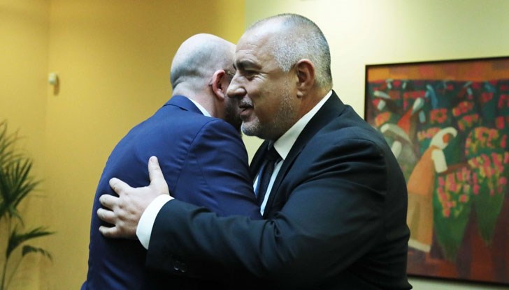 Хиляди хора страдат, напрежението расте, това не е добре за региона, нито за инвестициите, нито за бизнеса, нито за туризма Хиляди хора страдат, напрежението расте, това не е добре за региона, нито за инвестициите, нито за бизнеса, нито за туризма