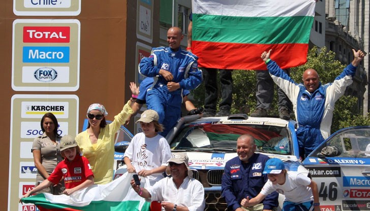 Най-успешно представеният българин досега в Рали Дакар Орлин Алексиев този път ще стартира в тандем с първият български участник на Рали Дакар през 2011 година Тодор Христов