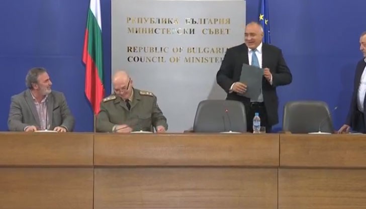 С тези думи премиерът се обърна към професор Мутафчийски С тези думи премиерът се обърна към професор Мутафчийски