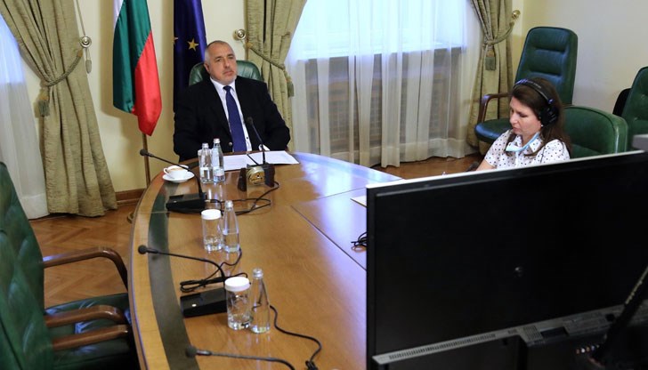 Премиерът се придържа към общите мерки в ЕС, но не им вярва Премиерът се придържа към общите мерки в ЕС, но не им вярва