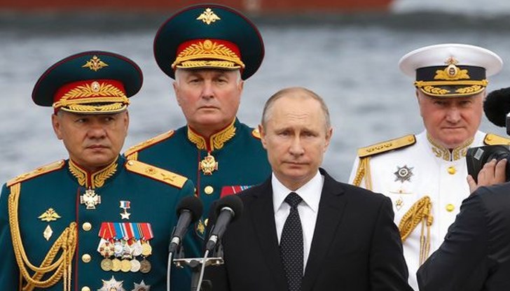 На този етап не разглеждаме варианта да не отбележим 75 години от края на Втората световна война на Червения площад в Москва с парад, както правим от десетилетия На този етап не разглеждаме варианта да не отбележим 75 години от края на Втората световна война на Червения площад в Москва с парад, както правим от десетилетия