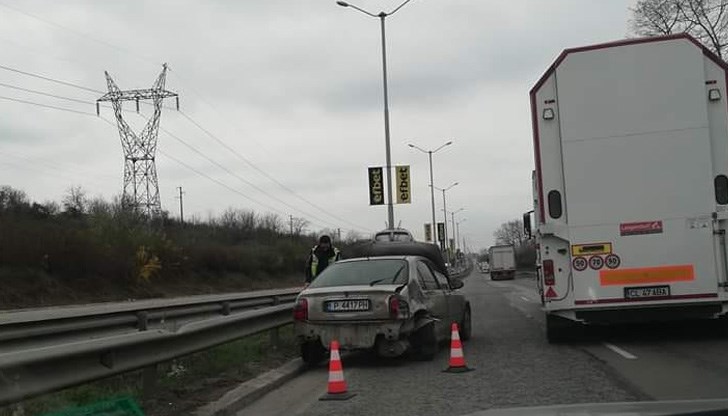 Инцидентът се е случил преди минути в посока към София
