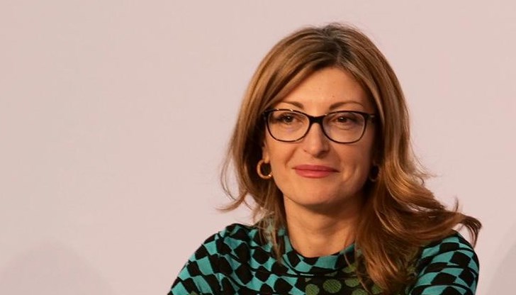 Захариева е на двудневно работно посещение във ФРГ по покана на своя германски колега