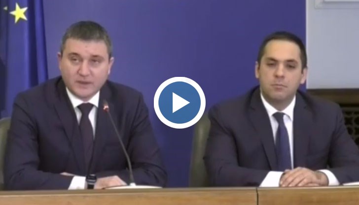 Ще плаща 60% от заплатите на служителите на затруднените компании