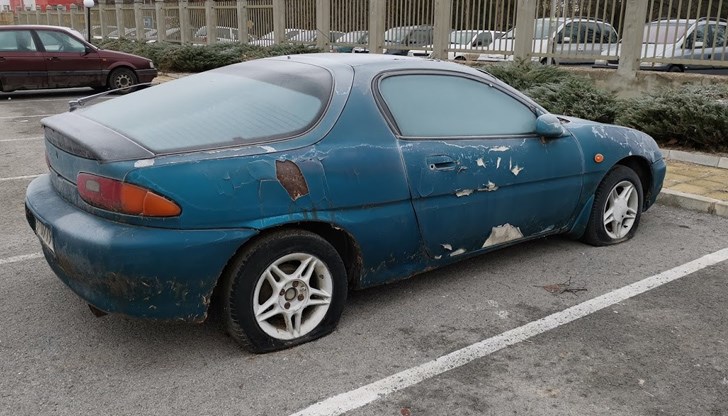 Излезлите от употреба автомобили се оглеждат от комисия от общината Излезлите от употреба автомобили се оглеждат от комисия от общината