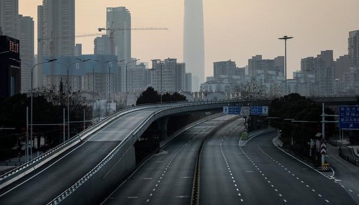 Градът трябва да достигне 14 дни без нови заразявания, за да бъдат отменени наложените му драстични ограничения над пътуванията Градът трябва да достигне 14 дни без нови заразявания, за да бъдат отменени наложените му драстични ограничения над пътуванията