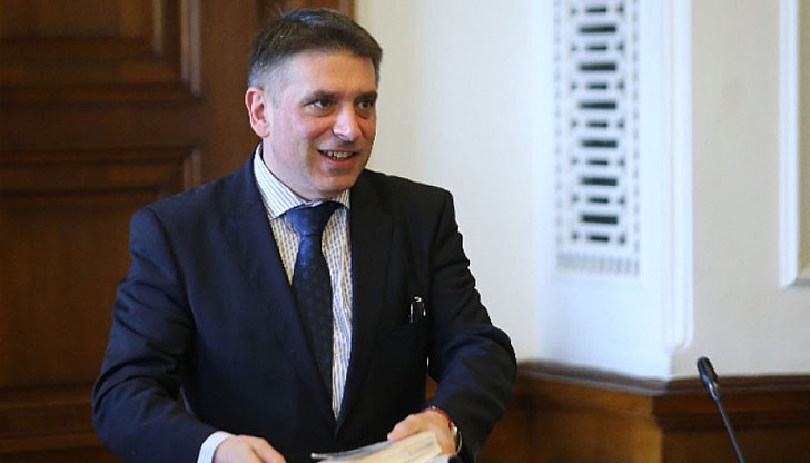 в Република България липсва стратегически документ, който да формулира системата от принципи и мерки за противодействие на престъпността, заяви правосъдният министър