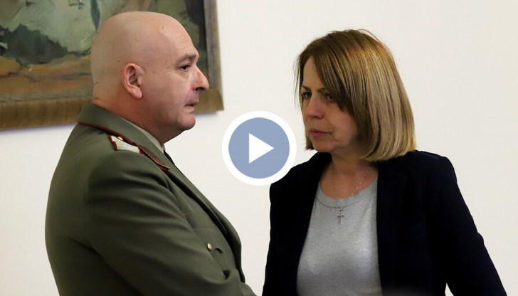 В момента заседава и Националният щаб