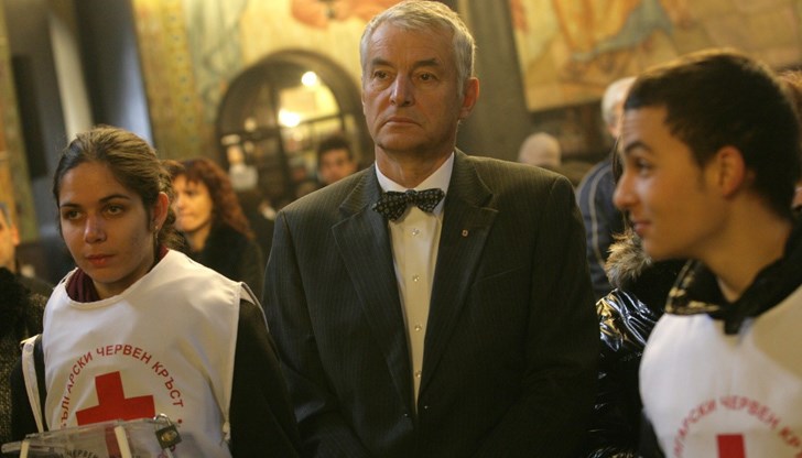 Парите ще бъдат предоставени на Националния щаб за борба с коронавируса за закупуване на материали и в помощ на болни хора Парите ще бъдат предоставени на Националния щаб за борба с коронавируса за закупуване на материали и в помощ на болни хора