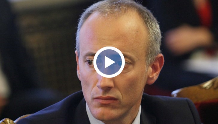 Абитуриетнските балове вероятно ще са през юли