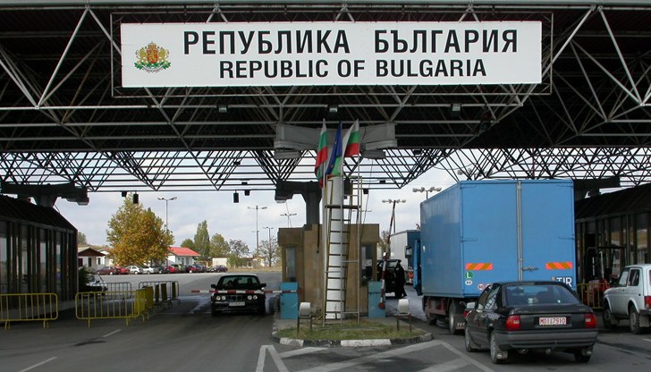 Нашите сънародници могат да влязат на територията на България, откъдето и да идват, но под 14-дневна карантина