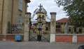 Петима вярващи отбелязаха Великден в арменската църква в Русе