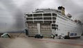 Българин е сред заразени с коронавирус на круизен кораб в Пирея
