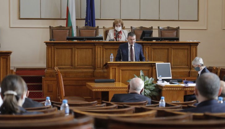 Бюджетната комисия отхвърли предложенията на опозицията за повече подкрепа на хората, останали без работа Бюджетната комисия отхвърли предложенията на опозицията за повече подкрепа на хората, останали без работа