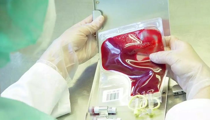 Един от методите за лечение на засегнати от COVID-19 пациенти е да им бъде инжектирана кръвна плазма от излекувани от болестта хора, в чийто организъм има антитела с потенциален благотворен ефект