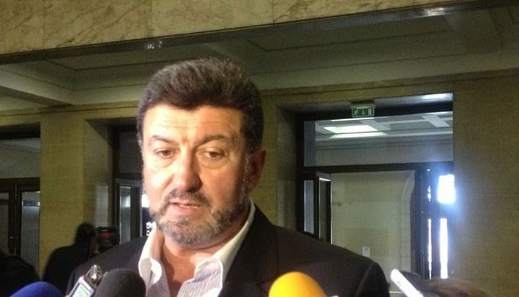 Стойчо Ненков получава обезщетение, защото бе безрезултатно разследван във връзка с аферата "САПАРД" Стойчо Ненков получава обезщетение, защото бе безрезултатно разследван във връзка с аферата "САПАРД"