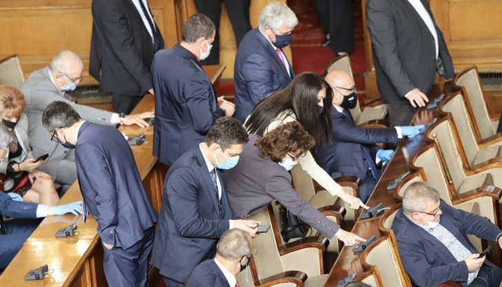 Единствената точка в дневния ред е изслушване на премиера Бойко Борисов