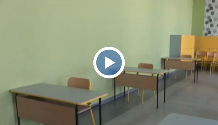 Двойно повече стаи и квестори ще са необходими, за да се гарантира дистанция между учениците