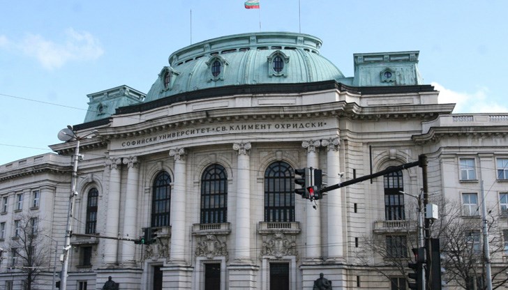 Такъв проект за ремонт на Ректората няма