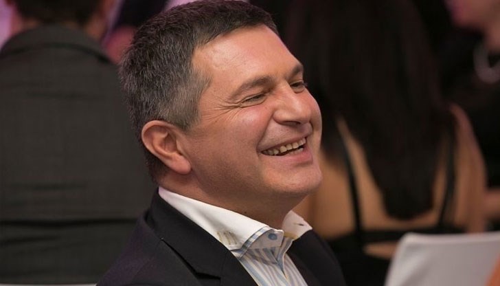 Пиша тези редове с натежало сърце и тъга, която спира дъха Пиша тези редове с натежало сърце и тъга, която спира дъха