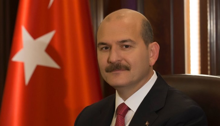 Сюлейман Сойлу поиска прошка от целия турски народ
