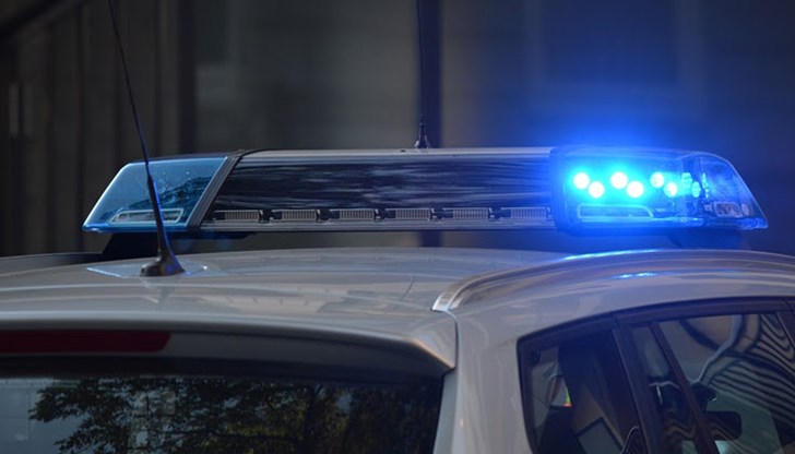 Забраниха излизането в петък вечер и почивните дни