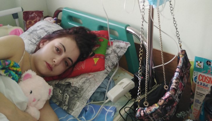 4000 души в групата за помощ на Мирела Иванова възнамеряват да сезират прокуратурата за действията й 4000 души в групата за помощ на Мирела Иванова възнамеряват да сезират прокуратурата за действията й