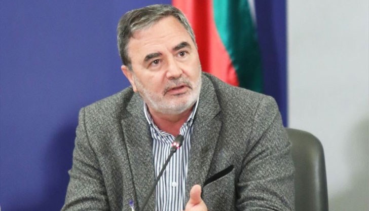 Това заяви главният държавен здравен инспектор д-р Ангел Кунчев на брифинга на Националния оперативен щаб Това заяви главният държавен здравен инспектор д-р Ангел Кунчев на брифинга на Националния оперативен щаб